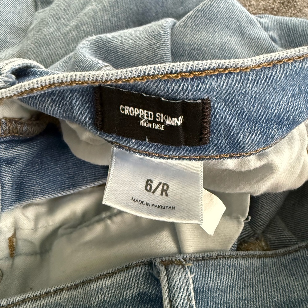 Express Cropped Skinny High Rise Jeans - Picture 6 of 6